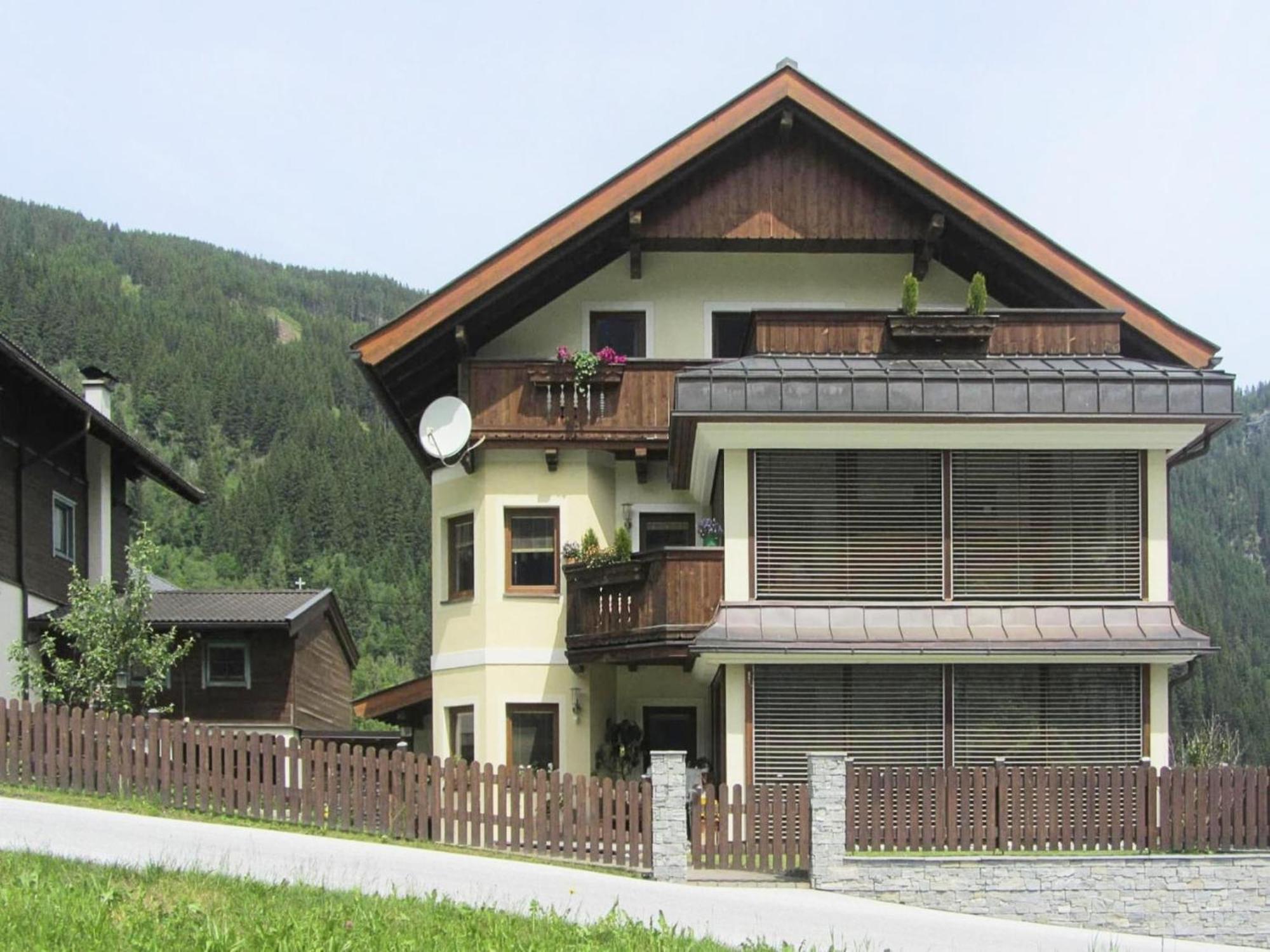Apartment In Krimml With Parking Space Exterior foto